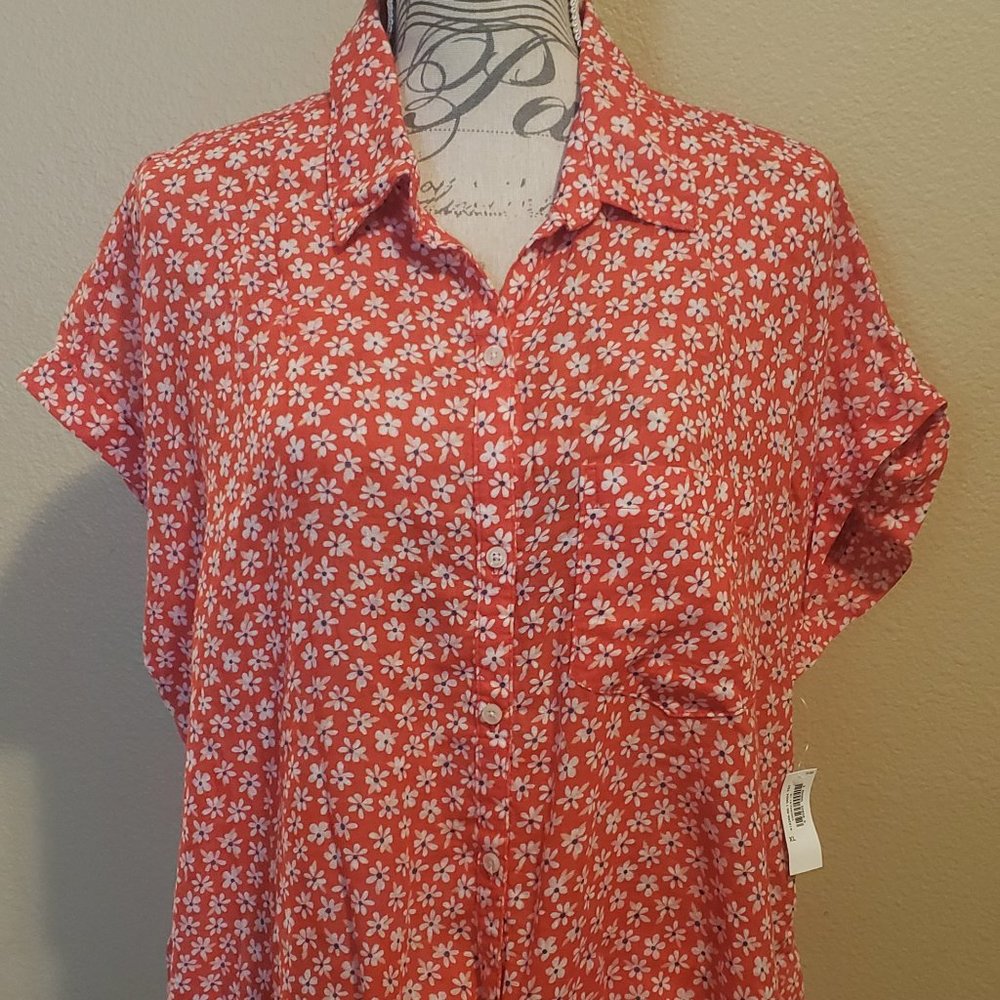 Old Navy top  NEW with tags